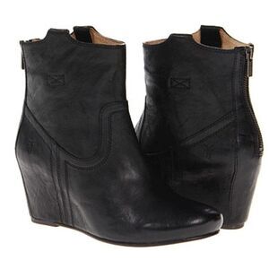 Frye "Carson" Wedge Bootie Sz 8.5